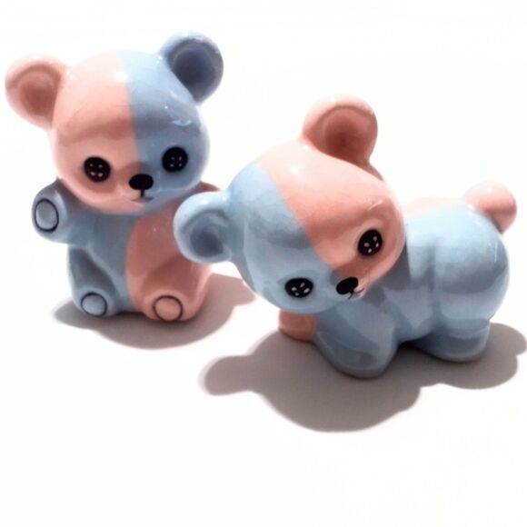 Vintage 1980’s Pink & Blue Ceramic Teddy Bear Figurines – Signed 1982 - Picture 1 of 7